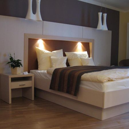 Gaestehaus Ressler Harxheim Kültér fotó